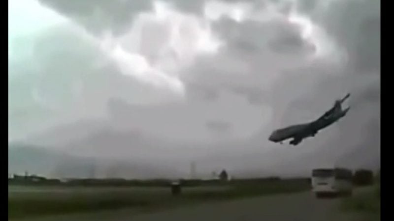 VIDEO vom Absturz-Moment ist FAKE! Malaysia Airlines MH 17 Unglück doch ein Unfall? Updated