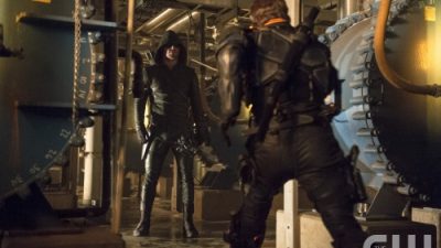 Arrow Staffel 3: Neuer Bösewicht in CW Serie mit „Reptilien-Augen“?