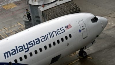 Nach MH 370: Wieder trifft es Malaysia Airlines: Fast 300 Tote bei Flugzeugabsturz von  MH 17 in der Ukraine (VIDEO)