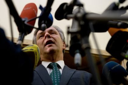 Das twittert die Berliner Schnauze zum Wowereit-Rücktritt