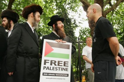 Israel-Gaza Konflikt: Israelische Bürger klagen ihr Land des Völkermords an