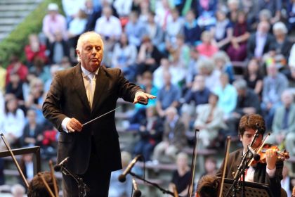 Barenboim und das West-Eastern Divan Orchestra begeistern in der Waldbühne Berlin