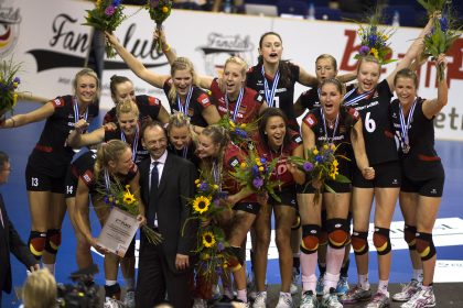 Live-Stream Volleyball WM Frauen Heute: Deutschland vs Dominikanische Republik , Live-Übertragung auf Sport1, Spielplan, Aufstellung, Gruppenaufteilung