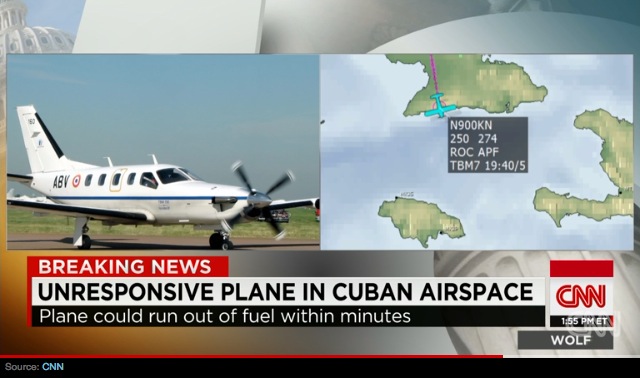 „Piloten des Geisterflugzeugs N900KN bewusstlos auf Weg nach Jamaica“ so CNN