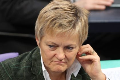 Künast: Grüne sollten selbstbewusster mit Verboten umgehen