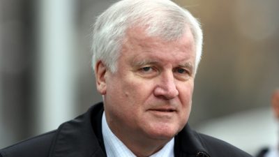 Seehofer fordert Kurswechsel der Union im Umgang mit der AfD