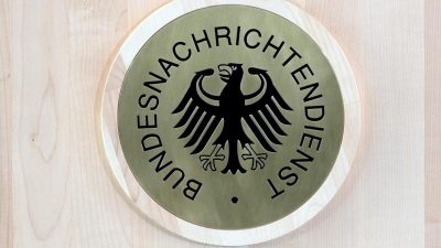 Geheimdienst soll Bundeswehr-Bewerber ab Juli 2017 durchleuchten