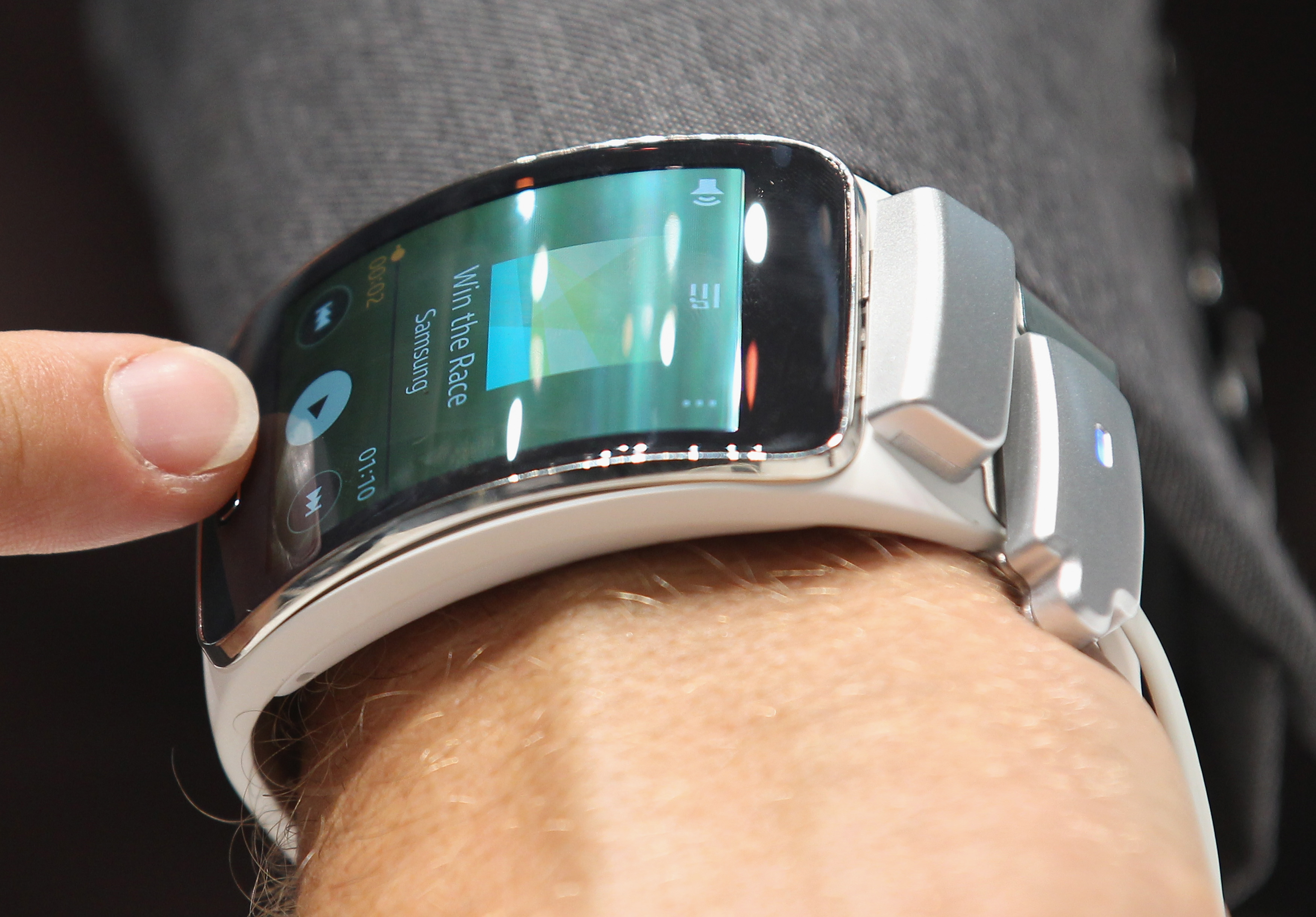 Samsungs nächste Smartwatch kommt mit PayPal als mobiler Zahlungsfunktion als Konkurrent zu Apple-Pay