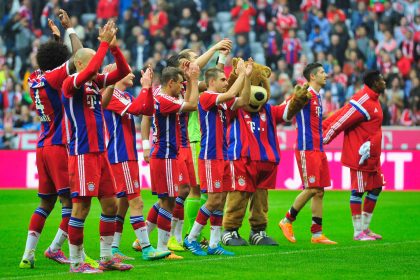 Live-Stream Fußball Paulaner Cup Finale: Paulaner Traumelf vs. FC Bayern München, Live-Übertragung auf Sport1