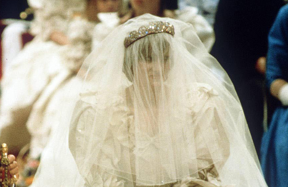 Prinzessin Diana: Ihr Hochzeitskleid bald für jedermann?