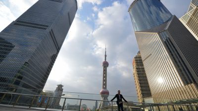 Wie Stahlkrise und Immobilienblase Chinas Kreditvermittler killen