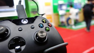 Xbox One: Benutzerdefinierte Hintergründe und viele weitere Features im November-Update enthalten