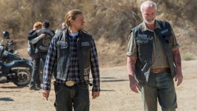 Sons of Anarchy Season 7 Gerüchte: Stirbt Bobby in SOA Episode 8?