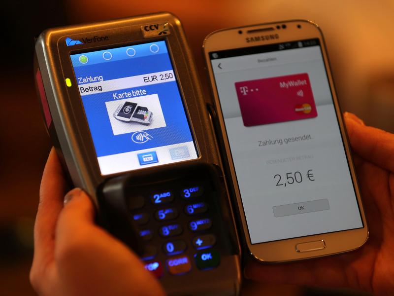 Telekom zum Apple Bezahlsystem: Apple Pay gibt dem mobilen Bezahlen gutes Signal