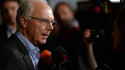 Beckenbauer sieht Qualifikationsspiele als «Weckruf»