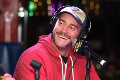 CM Punk, AJ Lee Update: Punk sagt, Verletzungen zwangen ihn, die WWE zu verlassen