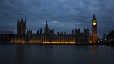 Britisches Oberhaus für Vetorecht des Parlaments beim Brexit-Abkommen