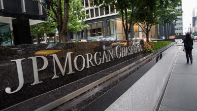 Faule Kredite lassen Gewinn bei JPMorgan einbrechen