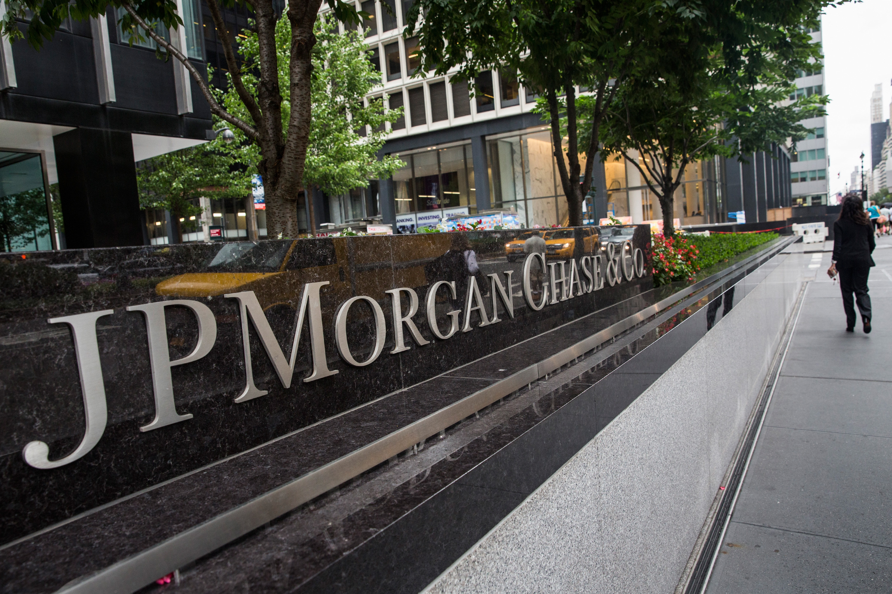 Faule Kredite lassen Gewinn bei JPMorgan einbrechen