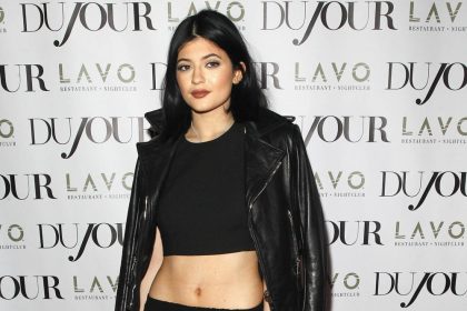 Kardashian Familienkrach: Kylie Jenner stocksauer, dass ihre Mutter Kris Jenner über ihr Verhältnis zu Tyga sprach …