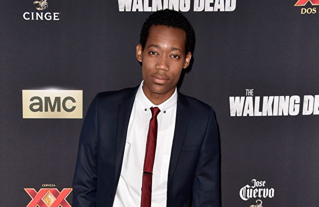 Schauspieler Tyler James Williams besucht die Premiere zur 5. Staffel von "The Walking Dead" bei AMC Universal City Walk am 2. Oktober 2014 in Universal City, Kalifornien.