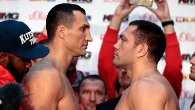 Klitschko bleibt Box-Weltmeister: Klitschko besiegt Pulew durch K.o.