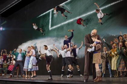 “Das Wunder von Bern” Musical in Hamburg: Ein sensationeller Fußball-Traum mit Zeug zum Klassiker