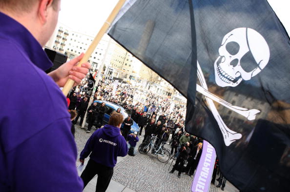 UPDATED: „The Pirate Bay: Away From Keyboard“, Dokumentation, anlässlich Verhaftung Fredrik Neijs sehen