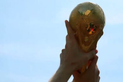Live-Stream jetzt: WM-Film “Die Mannschaft” Premiere heute in Berlin, 13. November in Kinos