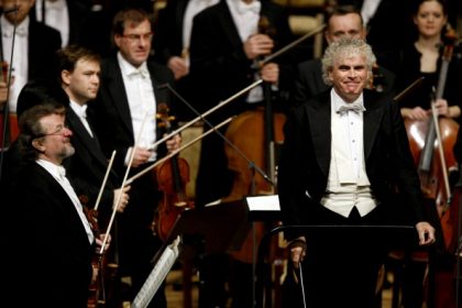 Klassik: “Silvesterkonzert der Berliner Philharmoniker” im Live-Stream, heute, 31.12., Dirigent: Sir Simon Rattle, Pianist: Menahem Pressler