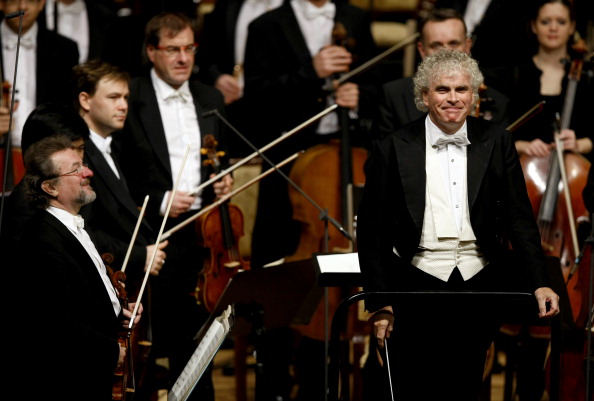 Klassik: „Silvesterkonzert der Berliner Philharmoniker“ im Live-Stream, heute, 31.12., Dirigent: Sir Simon Rattle, Pianist: Menahem Pressler