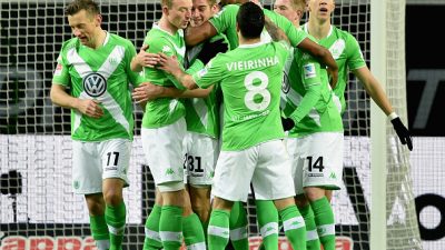 Bundesliga Live-Stream heute: Hannover 96 vs VfL Wolfsburg, VfB Stuttgart vs Schalke 04, SC Paderborn vs SC Freiburg, Spielplan, Ergebnisse Tabelle