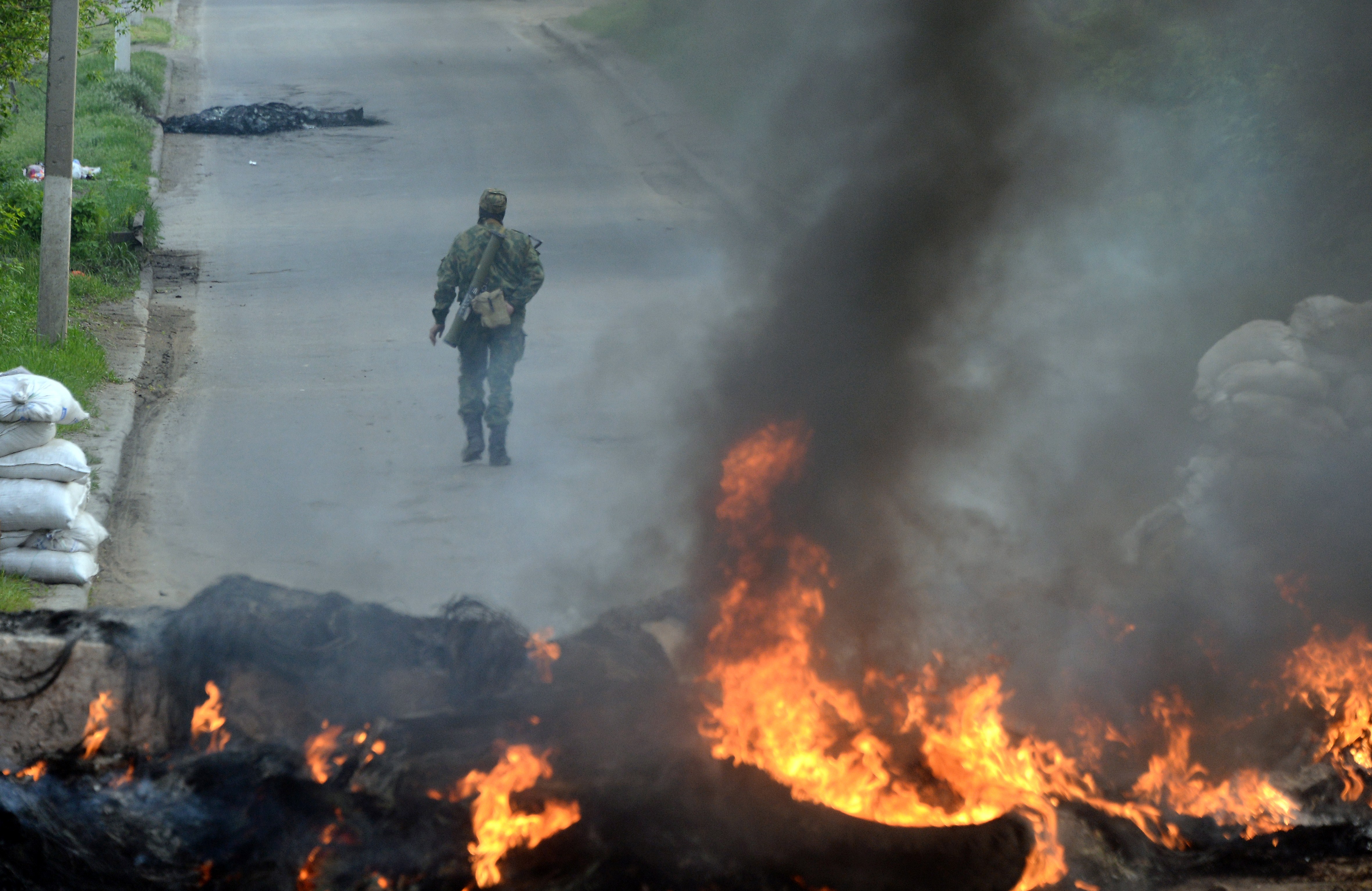 Ukraine: Eines der größten Munitionsdepots steht in Flammen – umliegende Dörfer evakuiert