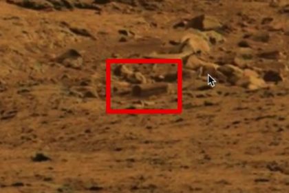 UFOs und Artefakte: “Sarg” auf dem Mars entdeckt – Curiosity bitte mal reinschauen