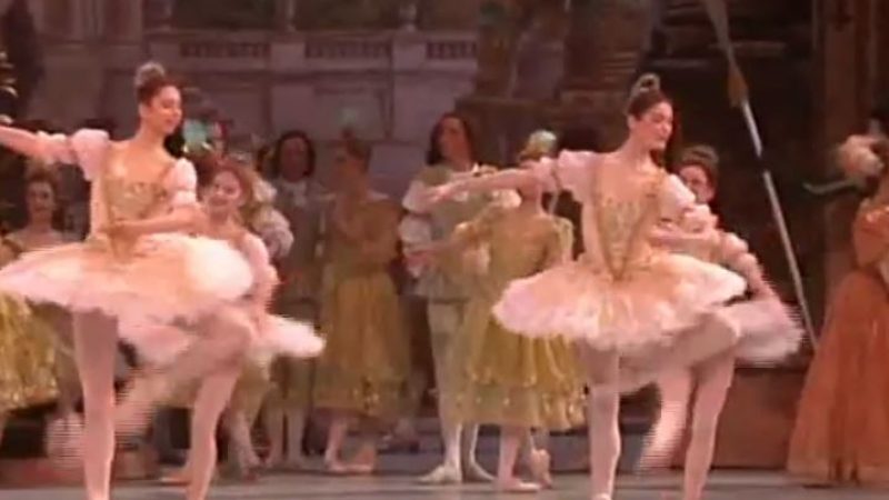 Ballett: Uwe Scholz-Aufführung „Dornröschen“ mit Musik von Tschaikowsky