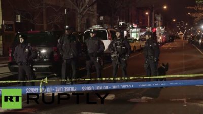 Polizistenmord in Brooklyn – Hinrichtung von zwei Polizisten von 28-jährigem Farbigen durch Kopfschuss im Streifenwagen getötet; Video-News