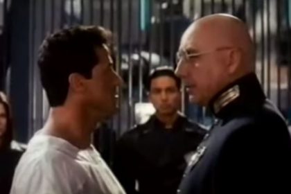 Sylvester Stallone ist “Demolition Man” im Live-Stream, heute, 29.12., Sci-Fi mit Sylvester Stallone, Wesley Snipes, Sandra Bullock, u.a.