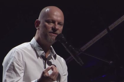 Rüdiger Hoffmann’s neue Show “Aprikosenmarmelade”, eine erhabene Kostprobe und die Tourdaten