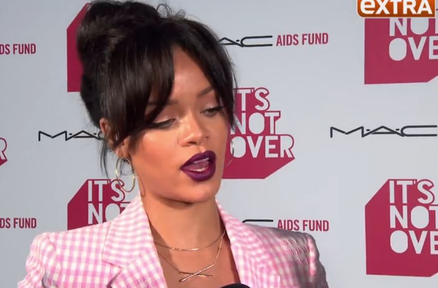 Rihanna – „Kiss it Better“ – Ausschnitt aus einer Studioaufnahme
