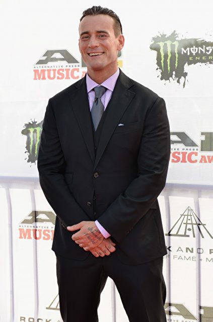 CM Punk nimmt am 2014 Gibson Brands AP Music Awards in der Rock and Roll Hall of Fame am 21. Juli 2014 in Cleveland, Ohio, teil.