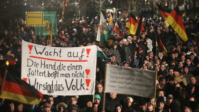 Ex-Präsident des Bundesverfassungsgerichts zur Pegida-Debatte:„Man sollte die demokratischen Rechte der Bürger achten“