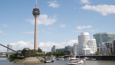 In Düsseldorf gehen die Lichter aus – gegen Demo von „Dügida“