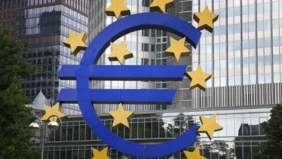 War das der Plan von EZB-Draghi? Inflation erzeugen durch 18 Prozent Abwertung des Euro?