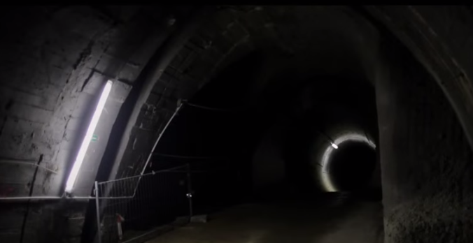 Hitlers Atombomben-Komplex in Österreich entdeckt: 300.000 Quadratmeter Tunnel und Bunker  (+Video)