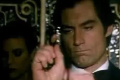 Timothy Dalton in “James Bond 007 -Lizenz zum Töten” im Live-Stream, heute,Sa., 10.01., Agentenfilm