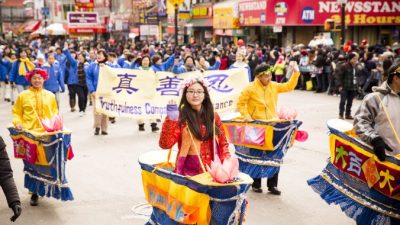 Schock für die KP-China: Chinesen senden Neujahrsgrüße an den Gründer von Falun Gong