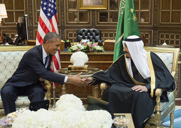 Im US-Fernsehen: Saudi-Vertreter erklärt „Unterschied“ zwischen saudischen und ISIS-Hinrichtungen