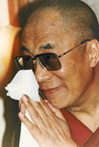 Der Dalai Lama 1990 in Amsterdam: "Ich war vierundzwanzig, als ich mein Land verlassen musste, seitdem durfte ich nicht mehr nach Tibet zurückkehren."