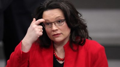 Mindestlohn: Aigner wirft Nahles Mangel an Realitätssinn vor