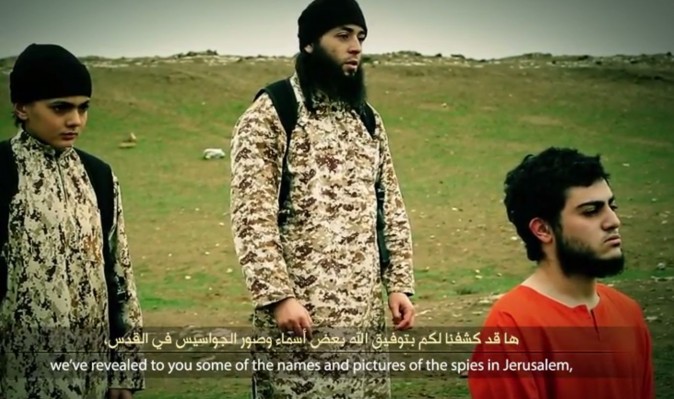 Neues Hinrichtungs-Video: ISIS-Kindersoldat erschießt „Mossad-Spion“